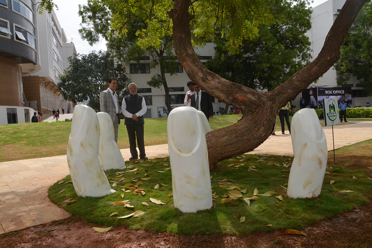 The Green Hand- Best Engineering Colleges in Bangalore