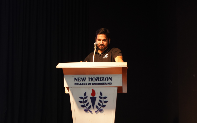 alumni-talks05